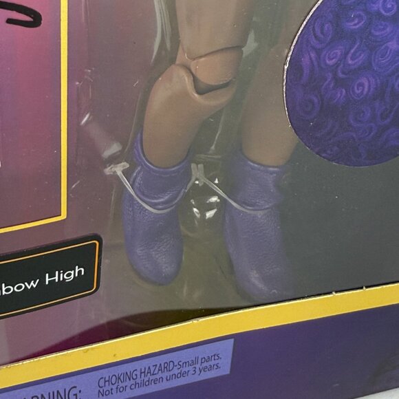 Rainbow High Junior High Series 2 KRYSTAL BAILEY Doll - New in box! - Picture 4 of 5